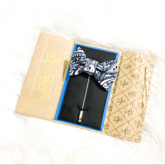 Penguin Men’s Bow Tie Pin - Picture 1 of 2